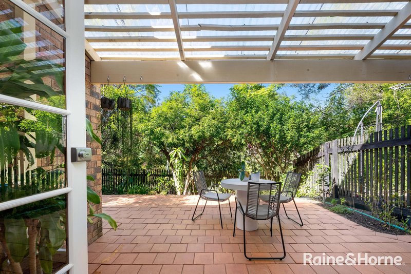 Photo - 1/31 Armadale Street, St Lucia QLD 4067 - Image 13