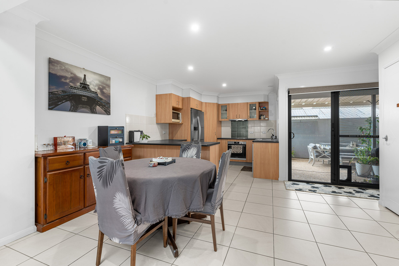 1 31 BIRDWOOD ROAD, CARINA HEIGHTS QLD 4152 - Image 4