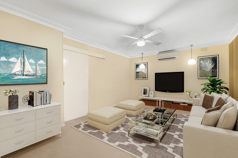 Photo - 131 Bloomfield Road, Keysborough VIC 3173 - Image 3