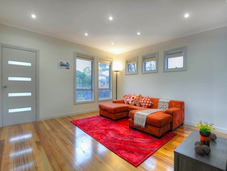 Photo - 1/31 Boldrewood Parade, Reservoir VIC 3073 - Image 3