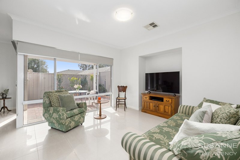 Photo - 1/31 Boonooloo Road, Kalamunda WA 6076 - Image 5