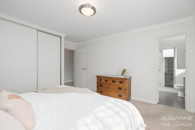 Photo - 1/31 Boonooloo Road, Kalamunda WA 6076 - Image 14