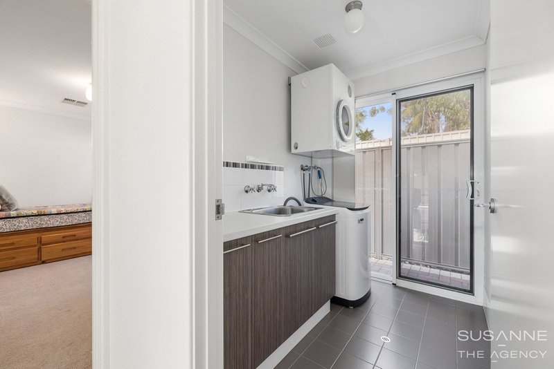 Photo - 1/31 Boonooloo Road, Kalamunda WA 6076 - Image 20