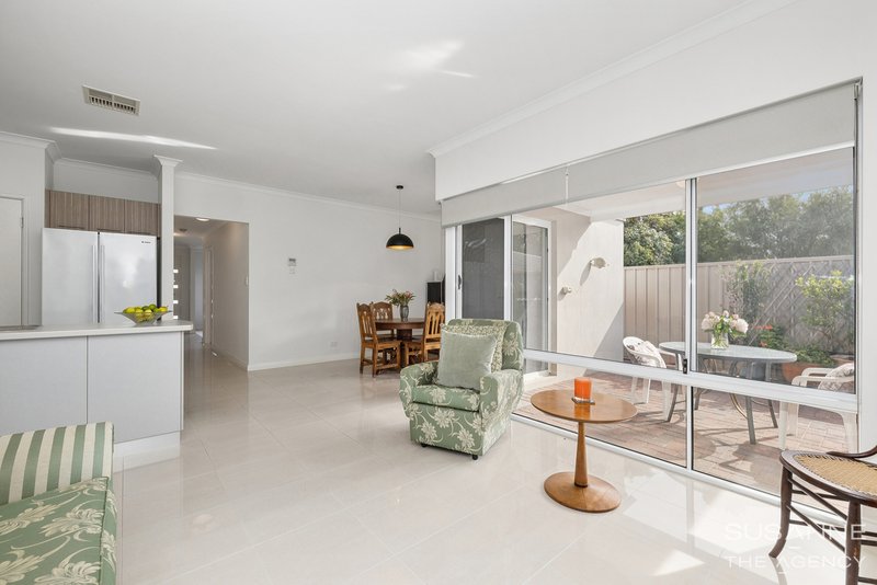 Photo - 1/31 Boonooloo Road, Kalamunda WA 6076 - Image 24