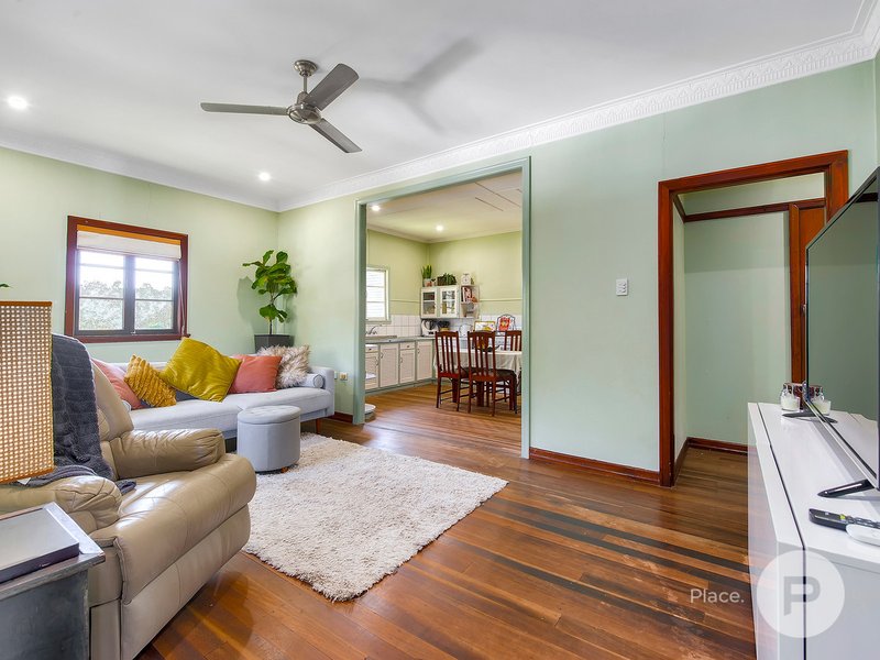 Photo - 131 Ellington Street, Tarragindi QLD 4121 - Image 5