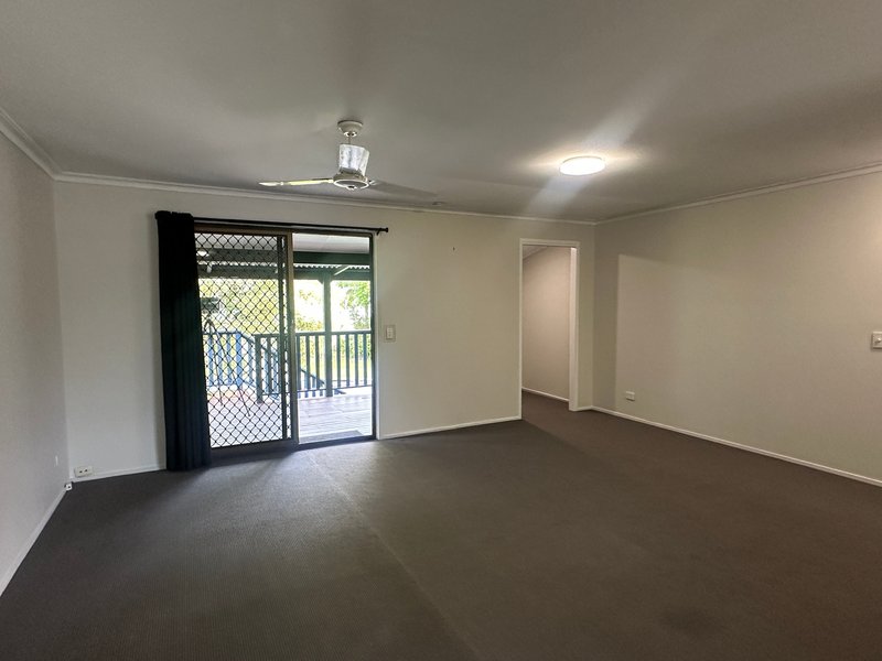 Photo - 1/31 Eureka Crescent, Nerang QLD 4211 - Image 5