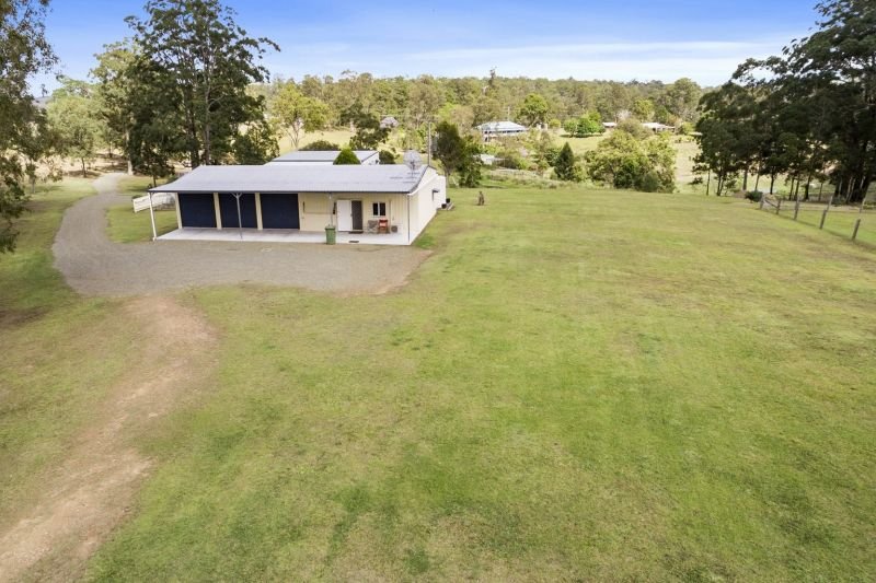 Photo - 131 Hartwig Road, Mothar Mountain QLD 4570 - Image 10