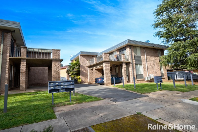 13/1 Joyes Place, Tolland NSW 2650