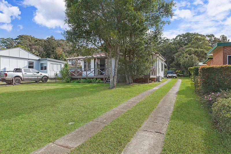 Photo - 131 Kilaben Road, Kilaben Bay NSW 2283 - Image 3