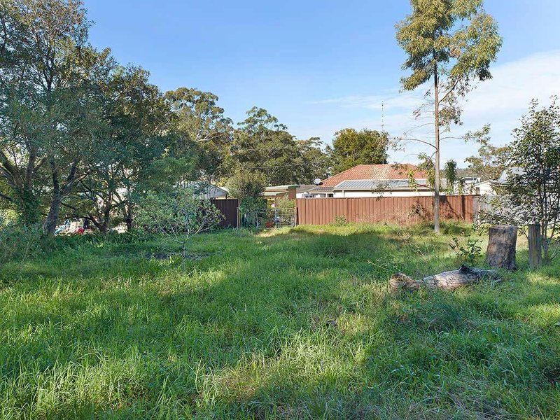 Photo - 131 Kilaben Road, Kilaben Bay NSW 2283 - Image 17