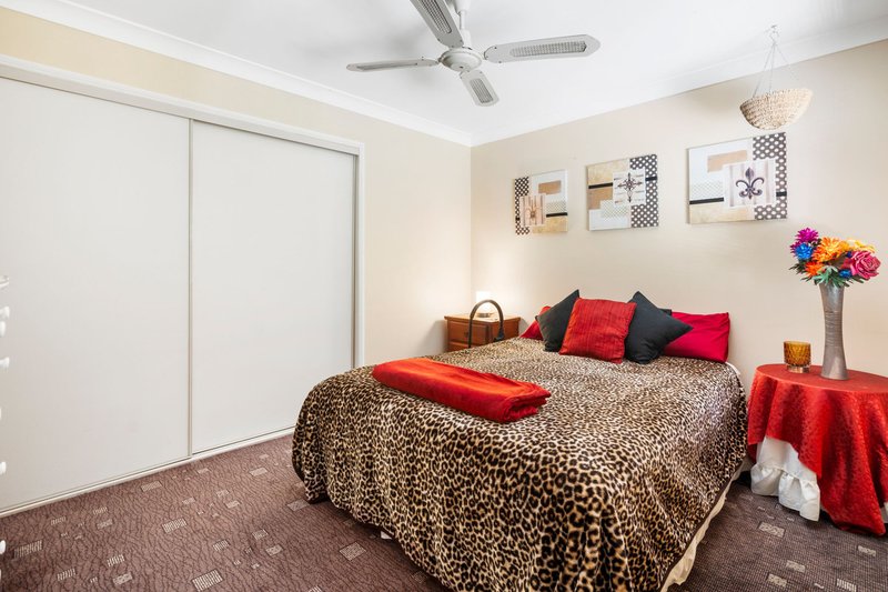 Photo - 1/31 Kingston Way, Raceview QLD 4305 - Image 14