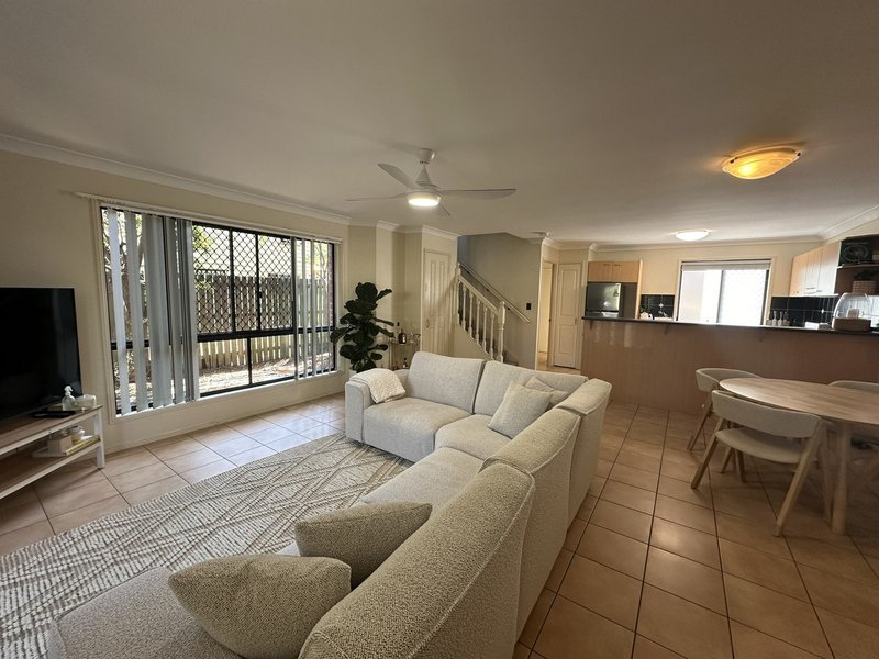 Photo - 1/31 Latham Street, Chermside QLD 4032 - Image 4