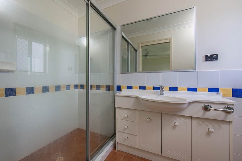 Photo - 1/31 Latham Street, Chermside QLD 4032 - Image 6