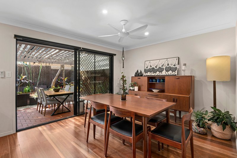 Photo - 1/31 Llewellyn Street, Kangaroo Point QLD 4169 - Image 5