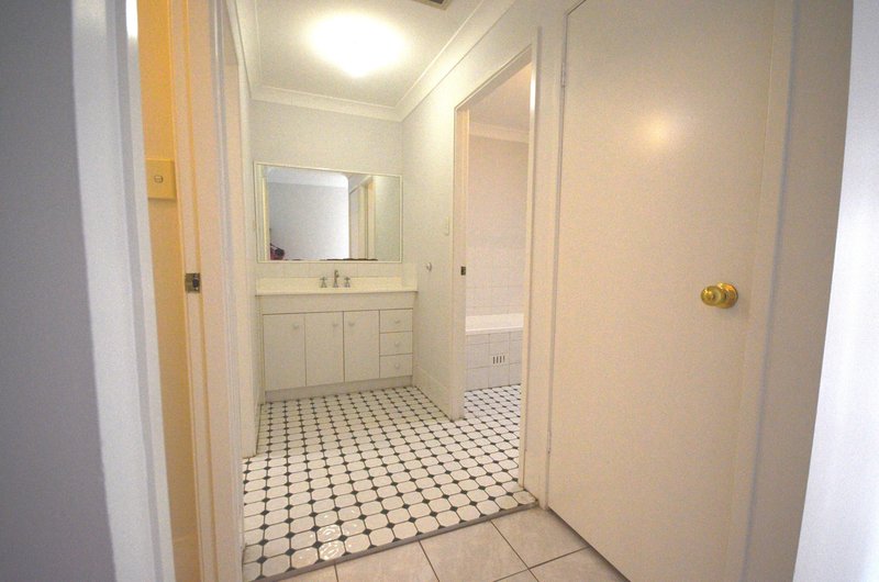 Photo - 1/31 Lower Mount Street, Wentworthville NSW 2145 - Image 10