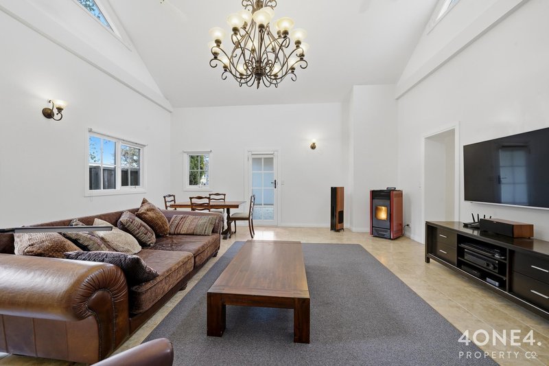 Photo - 131 Main Street, Kempton TAS 7030 - Image 5