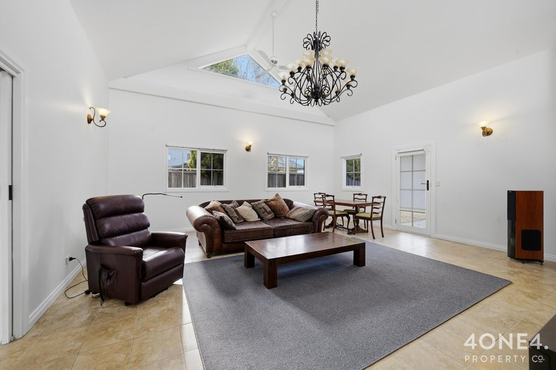 Photo - 131 Main Street, Kempton TAS 7030 - Image 6
