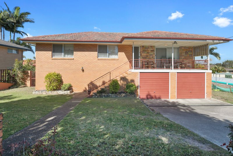 Photo - 131 Malabar Street, Wynnum West QLD 4178 - Image 3