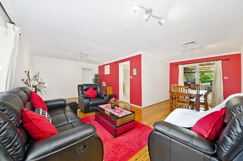 Photo - 131 Merindah Road, Baulkham Hills NSW 2153 - Image 3
