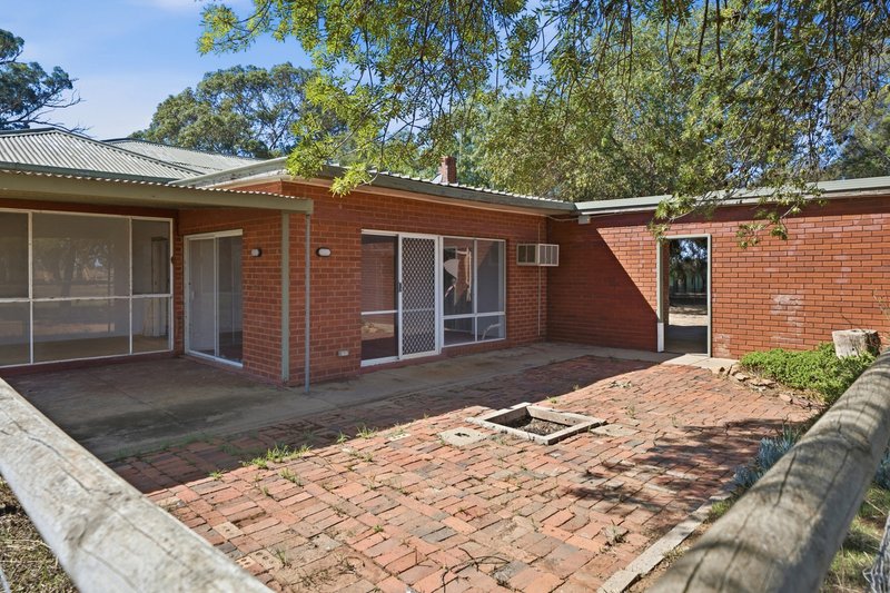 Photo - 131 Mywee Road, Strathmerton VIC 3641 - Image 11