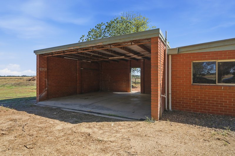 Photo - 131 Mywee Road, Strathmerton VIC 3641 - Image 12