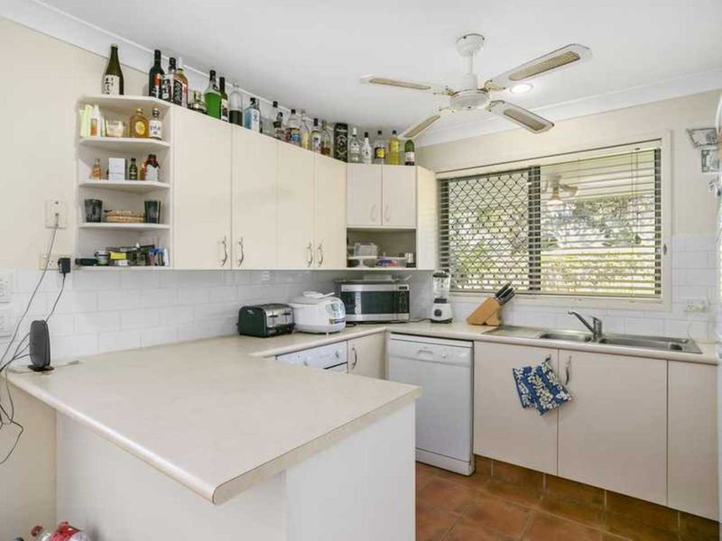 Photo - 1/31 Paddington Drive, Carrara QLD 4211 - Image 4