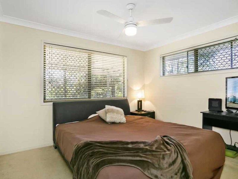 Photo - 1/31 Paddington Drive, Carrara QLD 4211 - Image 5