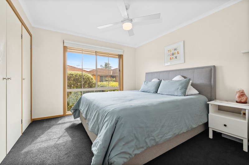 Photo - 1/31 Sandalwood Drive, Oakleigh South VIC 3167 - Image 7