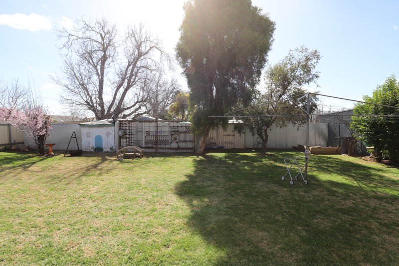 Photo - 131 Temora Street, Cootamundra NSW 2590 - Image 7