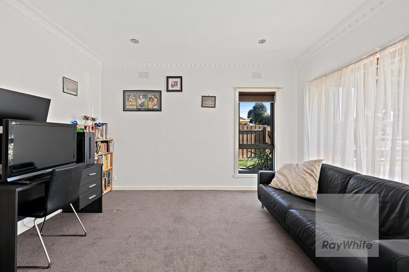 Photo - 1/31 Travers Street, Thomastown VIC 3074 - Image 2