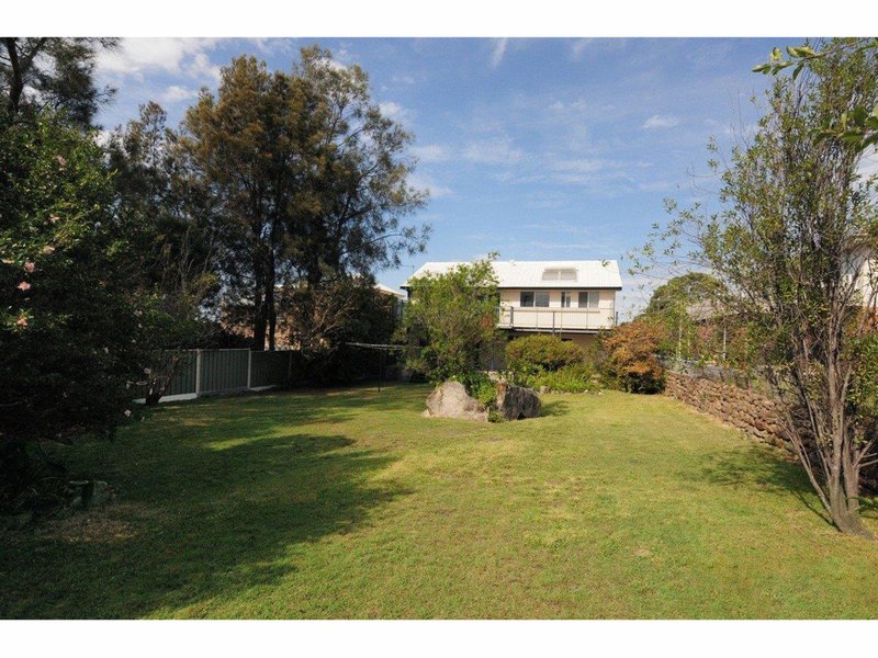 Photo - 131 Waldegrave Crescent, Vincentia NSW 2540 - Image 4