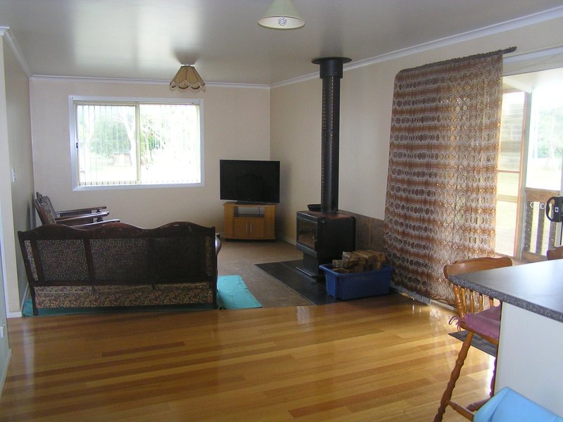 Photo - 131 White Beach Road, White Beach TAS 7184 - Image 5