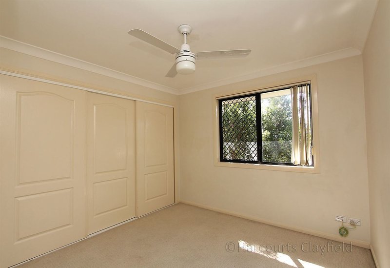 Photo - 1/31 Willmington Street, Wooloowin QLD 4030 - Image 12