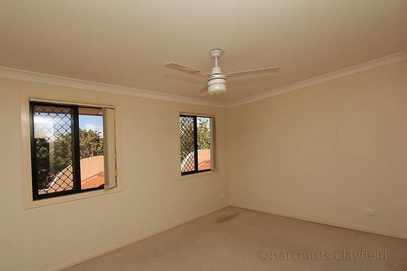 Photo - 1/31 Willmington Street, Wooloowin QLD 4030 - Image 13