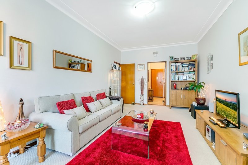 Photo - 13/10-12 Hercules Road, Brighton-Le-Sands NSW 2216 - Image 4