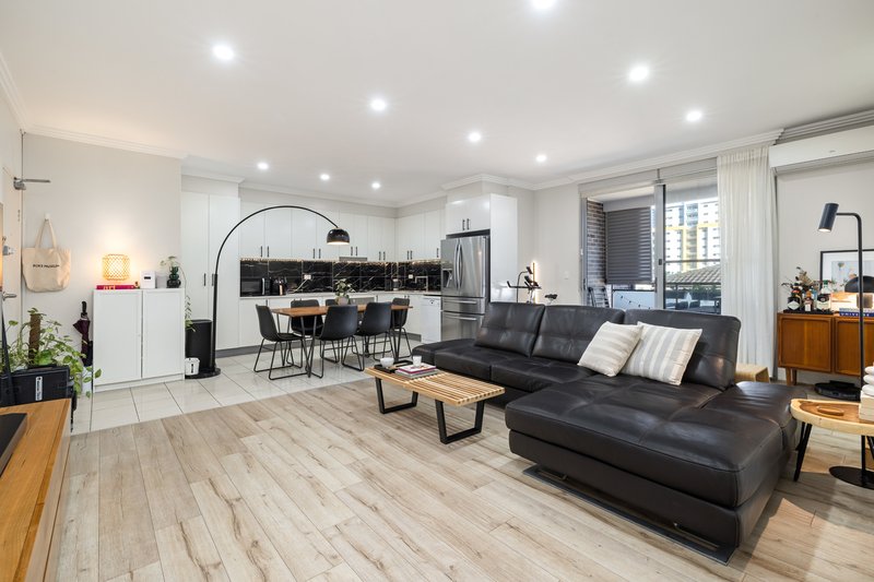 Photo - 13/10-12 Parnell Street, Strathfield NSW 2135 - Image 2