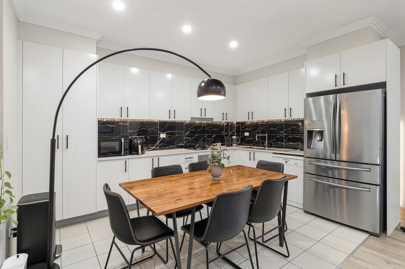 Photo - 13/10-12 Parnell Street, Strathfield NSW 2135 - Image 10