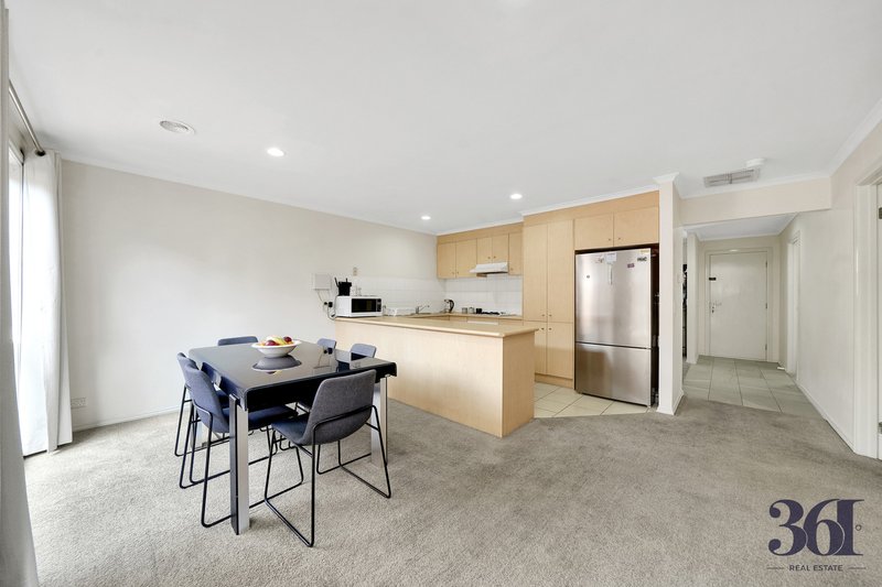 Photo - 13/10-16 Nepean Court, Wyndham Vale VIC 3024 - Image 12