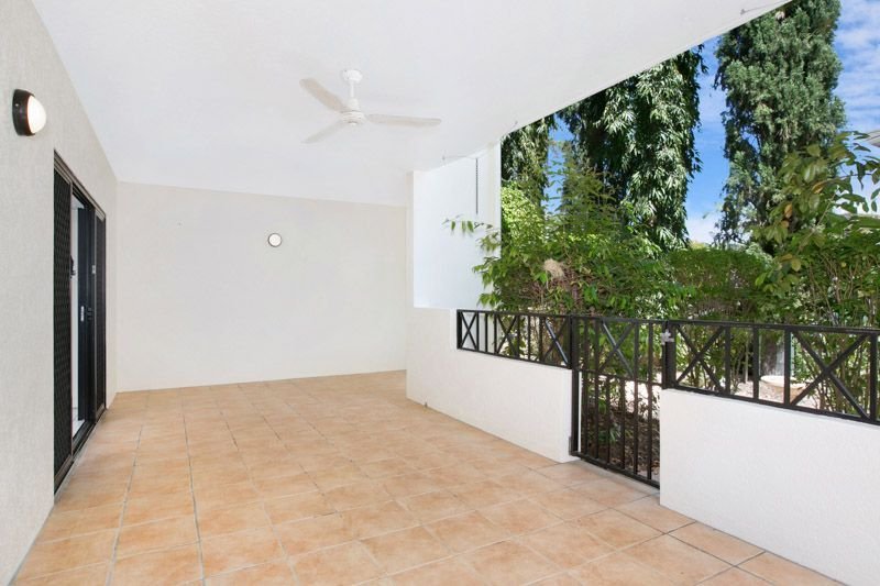 Photo - 1/310-316 Lake Street, Cairns North QLD 4870 - Image 9