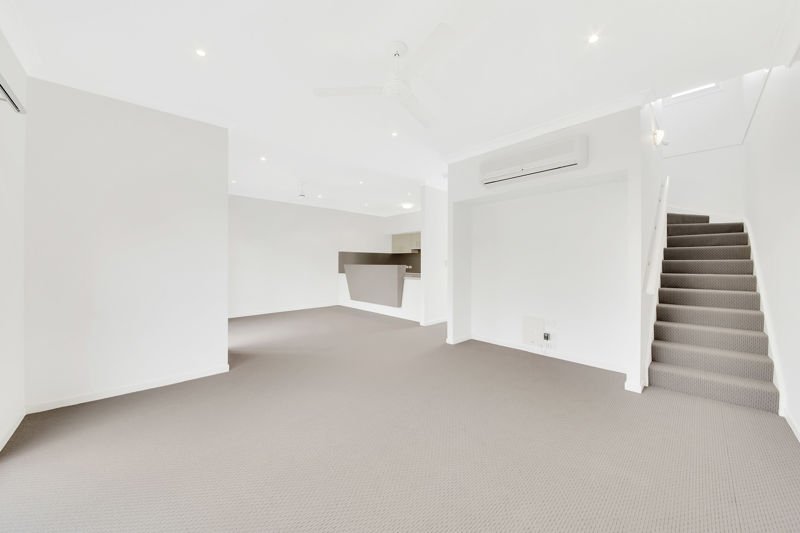 Photo - 13/10 Nothling Street, New Auckland QLD 4680 - Image 4