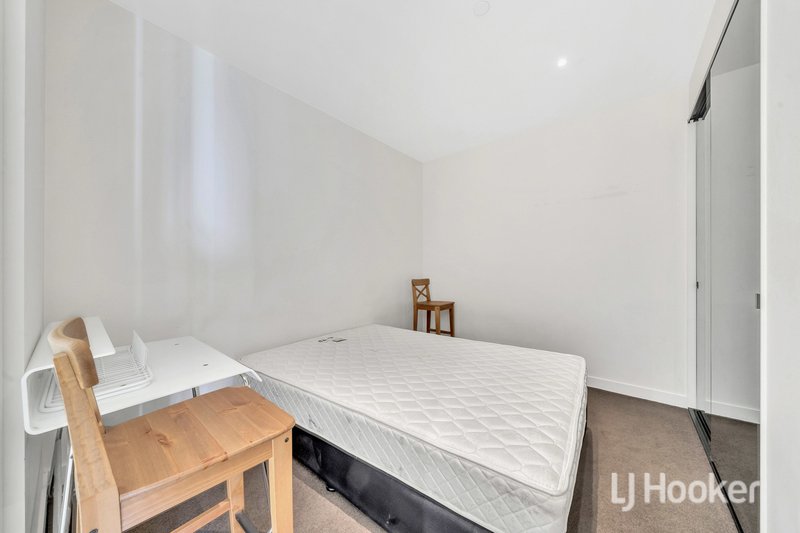 Photo - 1310/120 A'Beckett Street, Melbourne VIC 3000 - Image 9