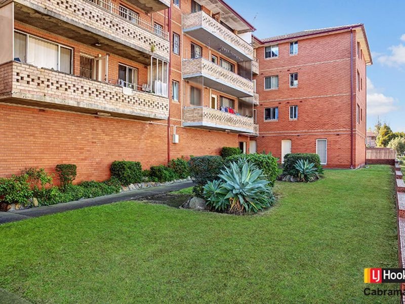 Photo - 13/108-110 Broomfield Street, Cabramatta NSW 2166 - Image 7