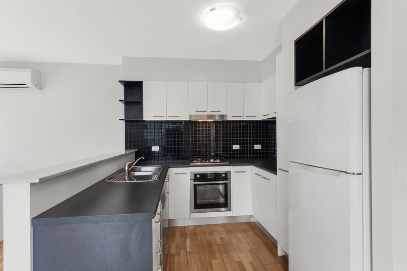 Photo - 1310/87 Franklin Street, Melbourne VIC 3000 - Image 2