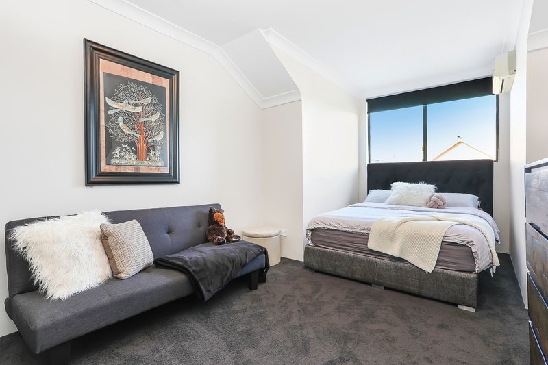 Photo - 13/11-13 Crane Street, Homebush NSW 2140 - Image 7