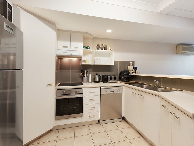 Photo - 13/11-21 Lakeshore Avenue, Buderim QLD 4556 - Image 5