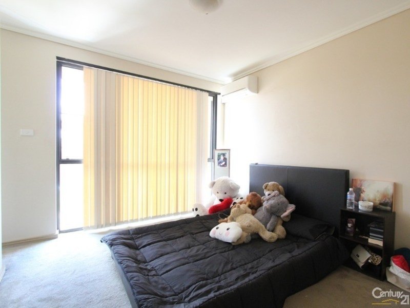 Photo - 13/11 Charles Street, Liverpool NSW 2170 - Image 5