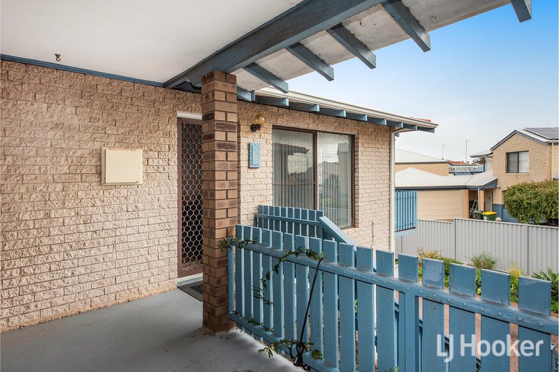 Photo - 13/11 Leslie Street, Dudley Park WA 6210 - Image 5