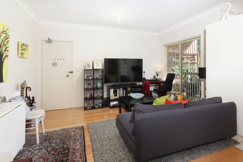 Photo - 13/11 Oxford Street, Blacktown NSW 2148 - Image 2