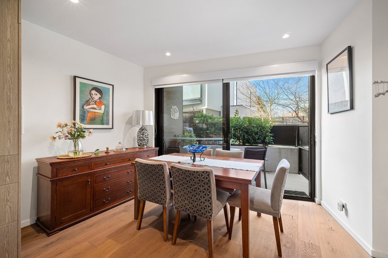 Photo - 13/11 Saint Georges Avenue, Bentleigh East VIC 3165 - Image 4