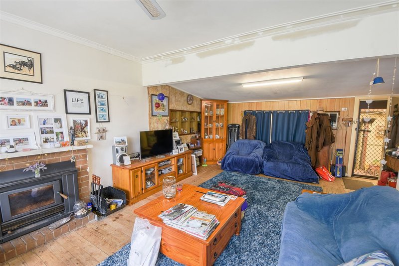 Photo - 1311 Ullswater-Mortat Road, Ozenkadnook VIC 3413 - Image 6